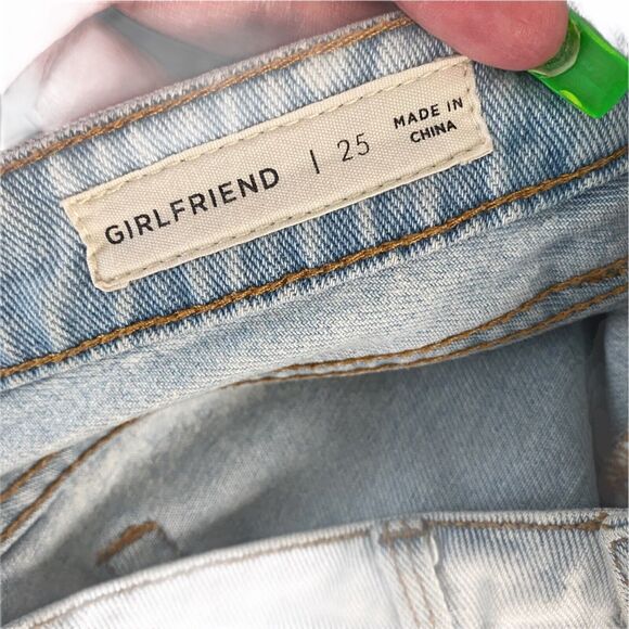 Bullhead Denim Size 25 Shorts Girlfriend Jean Denim Light Blue Distressed Cuffed - Picture 7 of 8